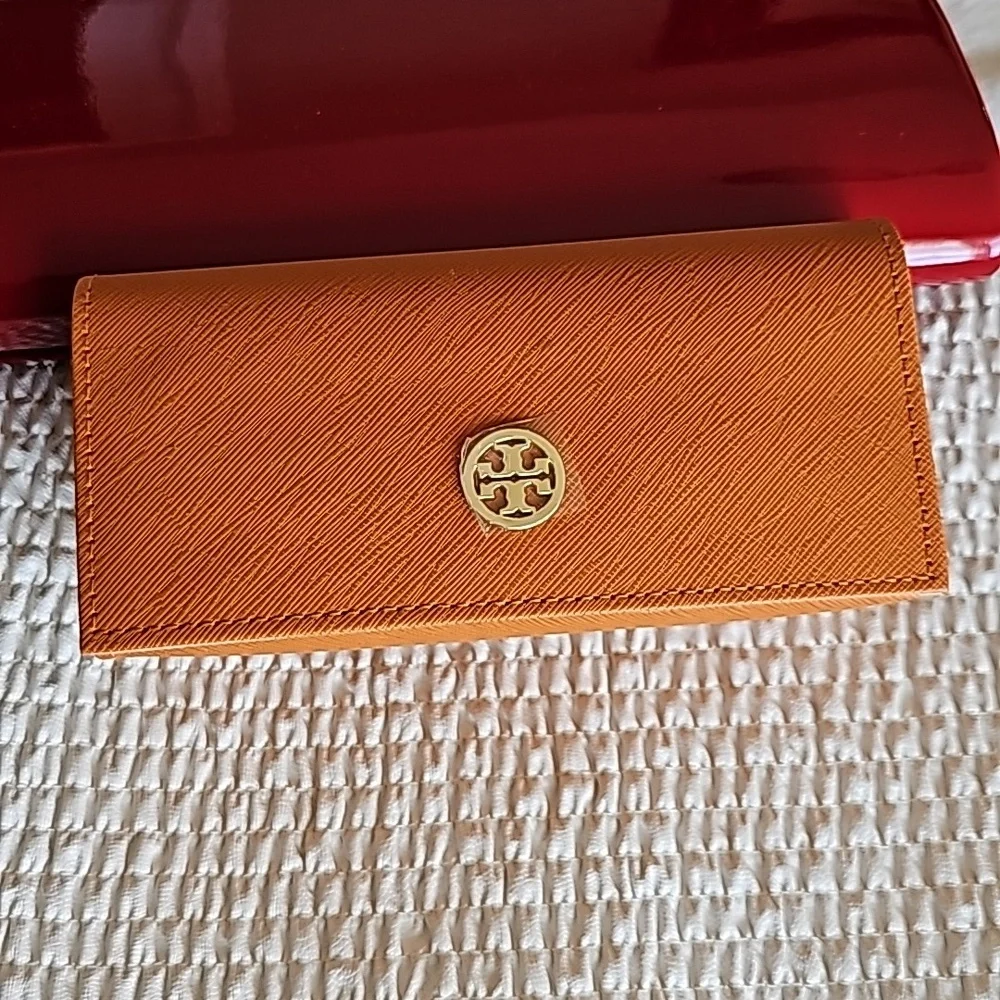 Tory burch glasses case - Picture 3 of 4